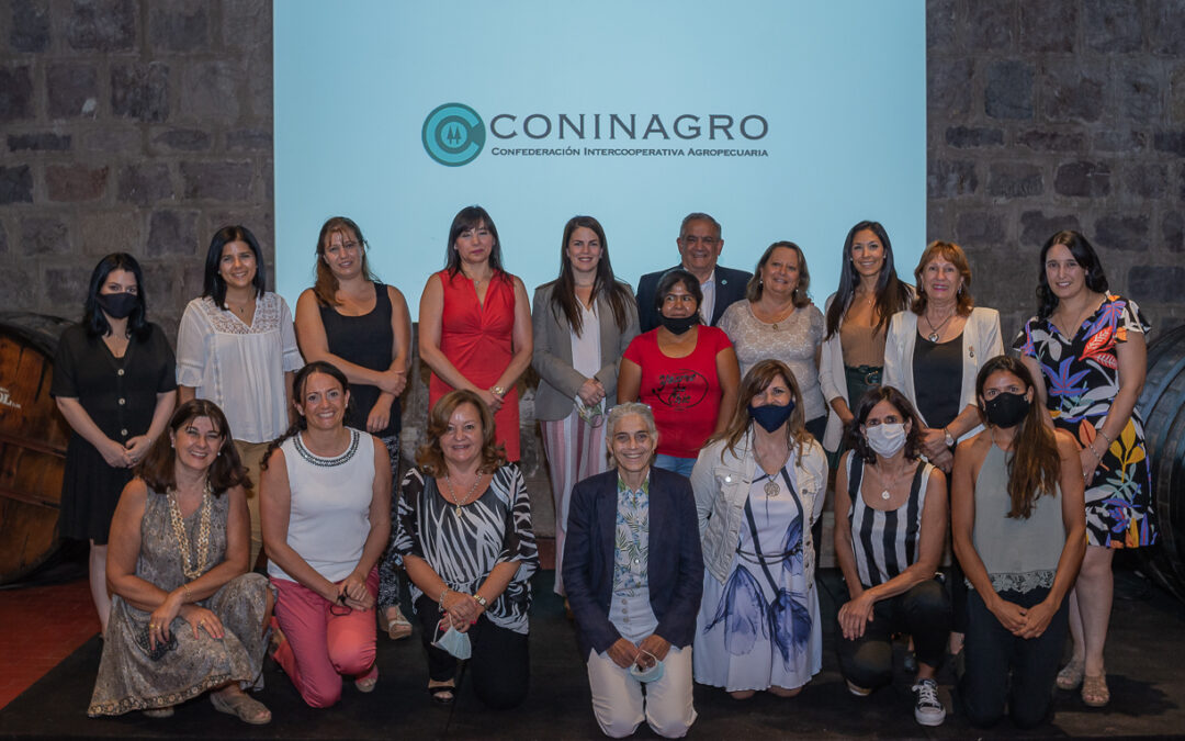 El presidente de Coninagro reunió a 19 personalidades femeninas de la provincia de MendozaSemana de la Mujer